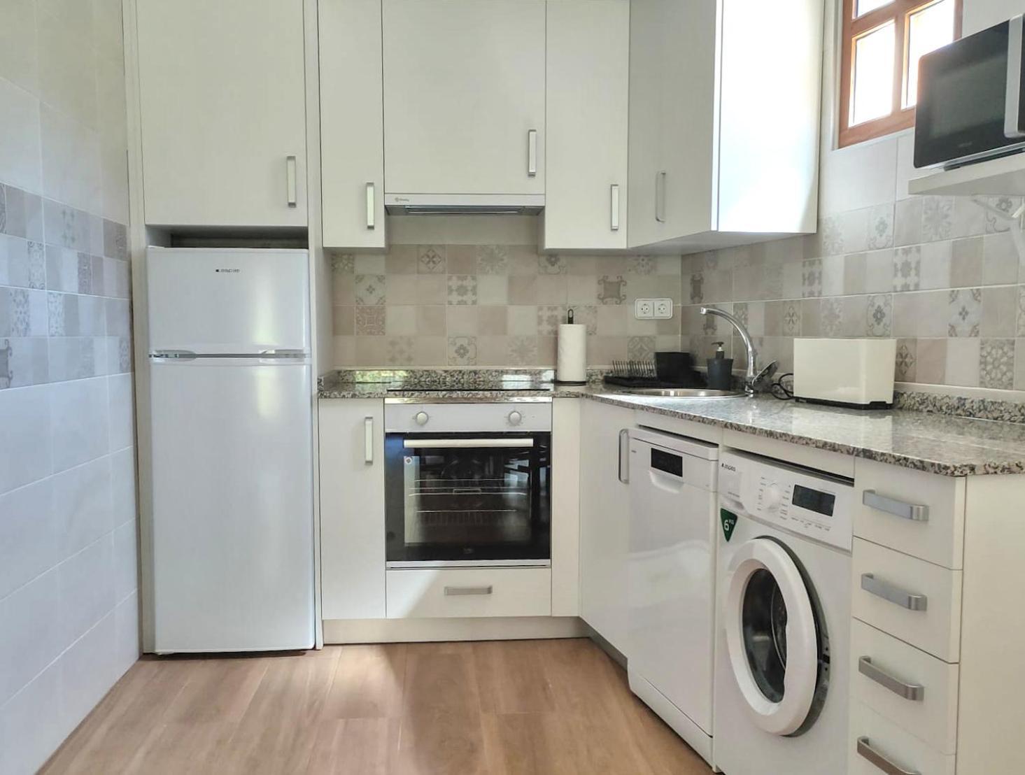 Apartamentos Javier Turieno Phòng bức ảnh